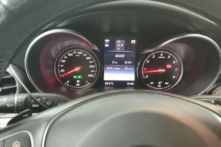 Used Mercedes-Benz GLC 2016 GLC 300 4MATIC Luxury Model Instrument Cluster