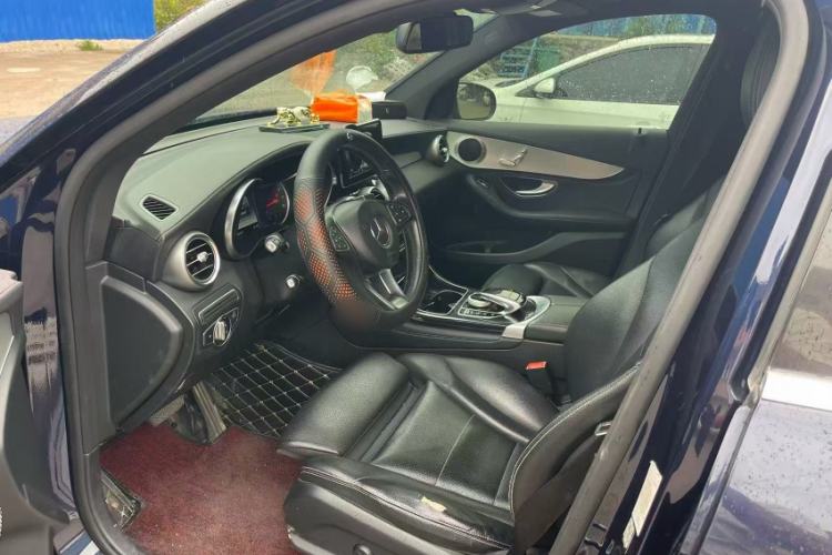 Used Mercedes-Benz GLC 2016 GLC 200 4MATIC Interior 2