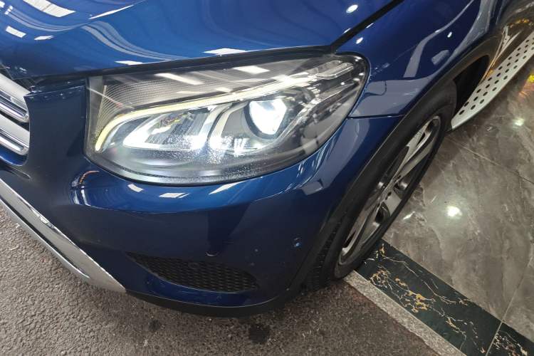 Used Mercedes-Benz GLC 2016 GLC 260 4MATIC Luxury Model Left Front Headlight