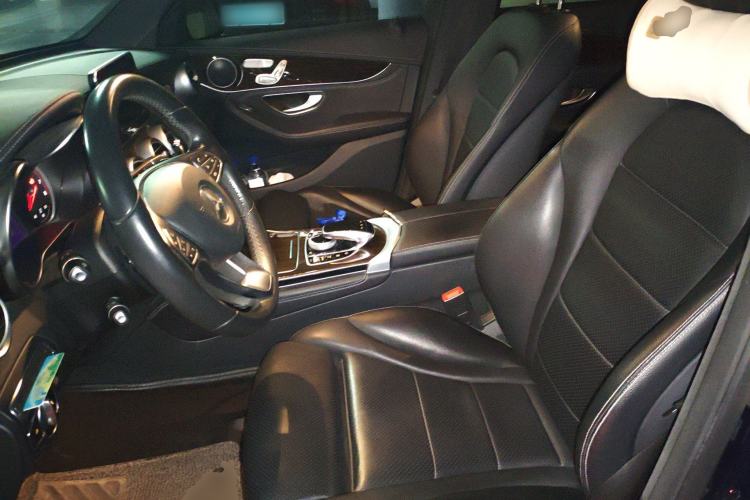 Used Mercedes-Benz GLC 2016 GLC 260 4MATIC Dynamic Edition Left Front Seat