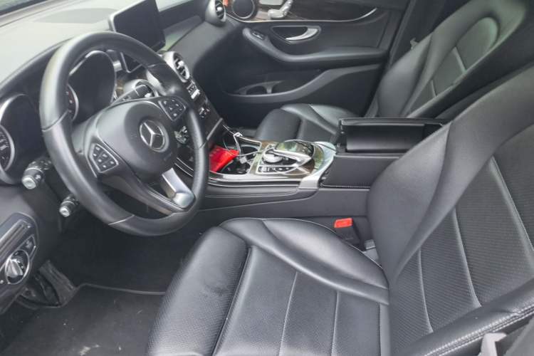 Used Mercedes-Benz GLC 2016 GLC 260 4MATIC Dynamic Edition Left Front Seat