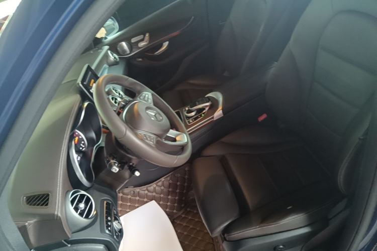 Used Mercedes-Benz GLC 2016 GLC 300 4MATIC Dynamic Model Left Front Seat