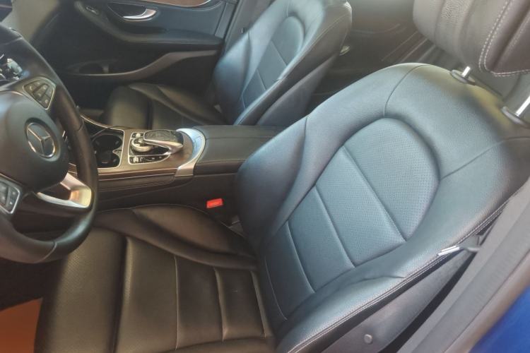 Used Mercedes-Benz GLC 2016 GLC 300 4MATIC Dynamic Model Left Front Seat