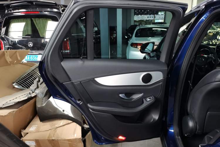 Used Mercedes-Benz GLC 2016 GLC 200 4MATIC Left Rear Door Interior