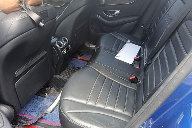 Used Mercedes-Benz GLC 2016 GLC 300 4MATIC Luxury Model Left Rear Seat