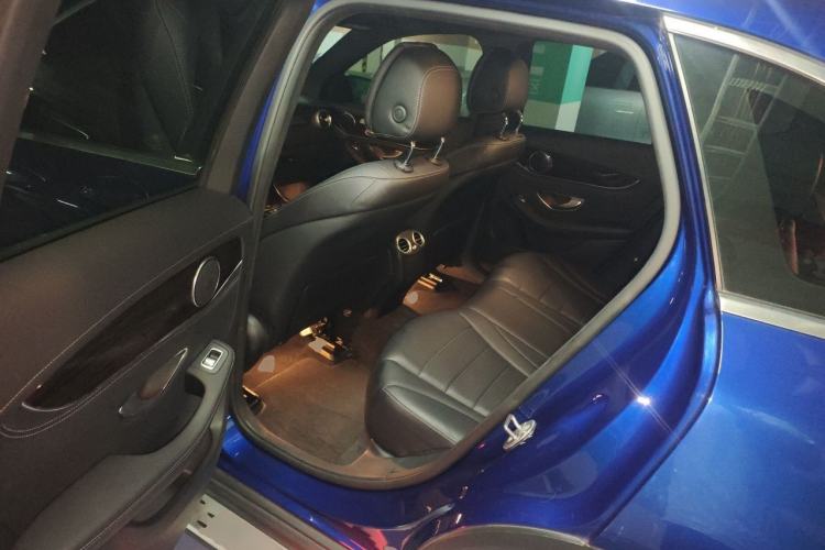 Used Mercedes-Benz GLC 2016 GLC 260 4MATIC Luxury Model Left Rear Seat