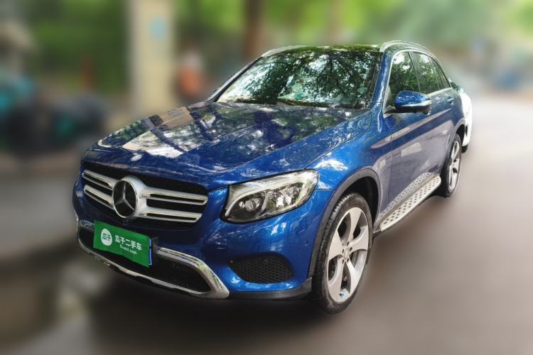 Used Mercedes-Benz GLC 2016 GLC 300 4MATIC Luxury Model Guazi used car, China used car export, Used car for sale, Used cars, Cheapest cars for sale