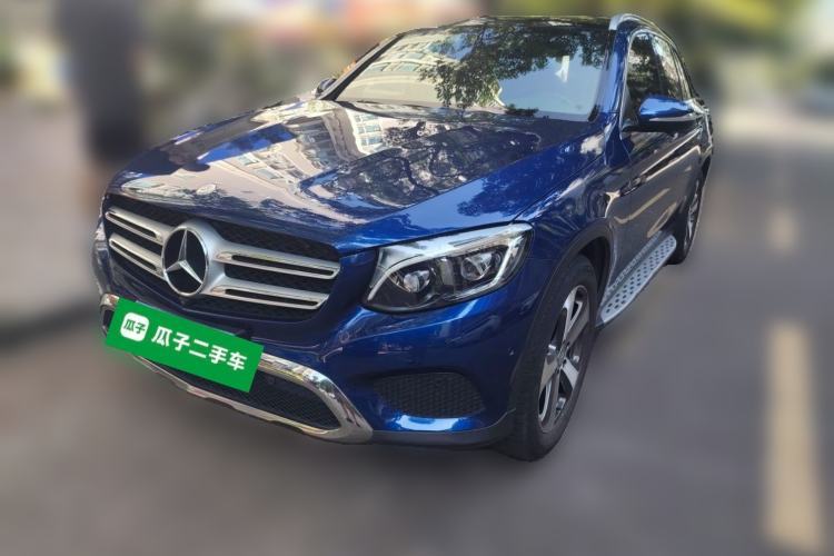 Używany Mercedes-Benz GLC 2016 GLC 300 4MATIC Dynamic Model Guazi used car, China used car export, Used car for sale, Used cars, Cheapest cars for sale
