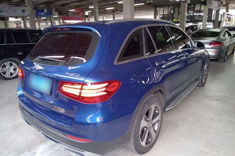 Used Mercedes-Benz GLC 2016 GLC 300 4MATIC Dynamic Model Rear Right 45 Deg