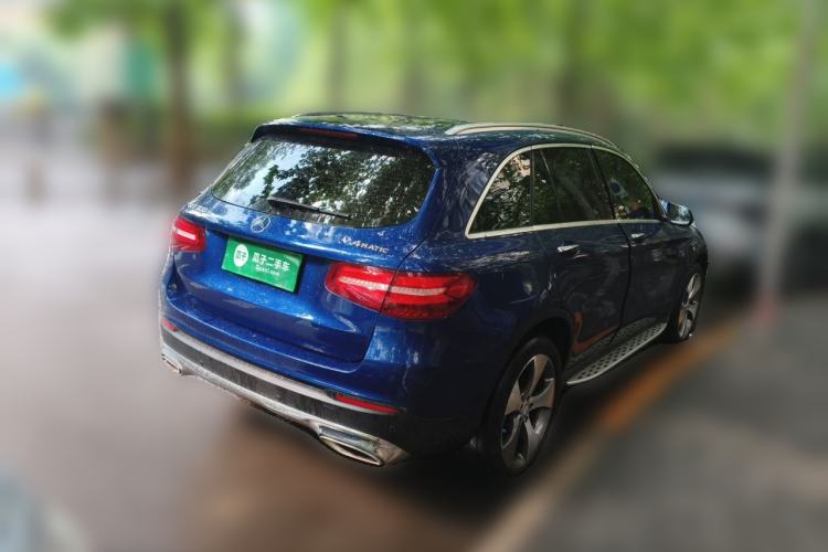 Used Mercedes-Benz GLC 2016 GLC 300 4MATIC Luxury Model Rear Right 45 Deg