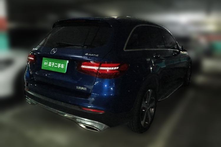 Used Mercedes-Benz GLC 2016 GLC 260 4MATIC Luxury Model Rear Right 45 Deg
