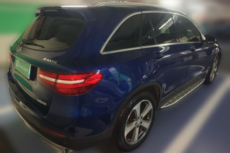 Used Mercedes-Benz GLC 2016 GLC 260 4MATIC Luxury Model Rear Right 45 Deg