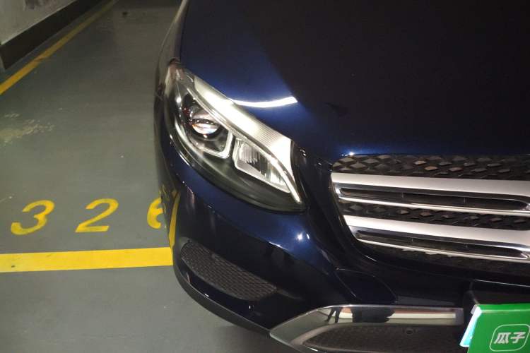 Used Mercedes-Benz GLC 2016 GLC 260 4MATIC Dynamic Edition Right Front Headlight