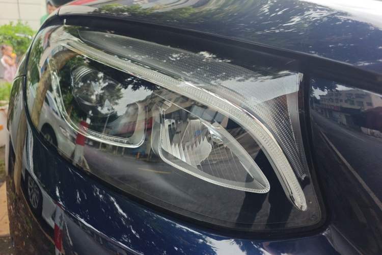 Used Mercedes-Benz GLC 2016 GLC 260 4MATIC Dynamic Edition Right Front Headlight
