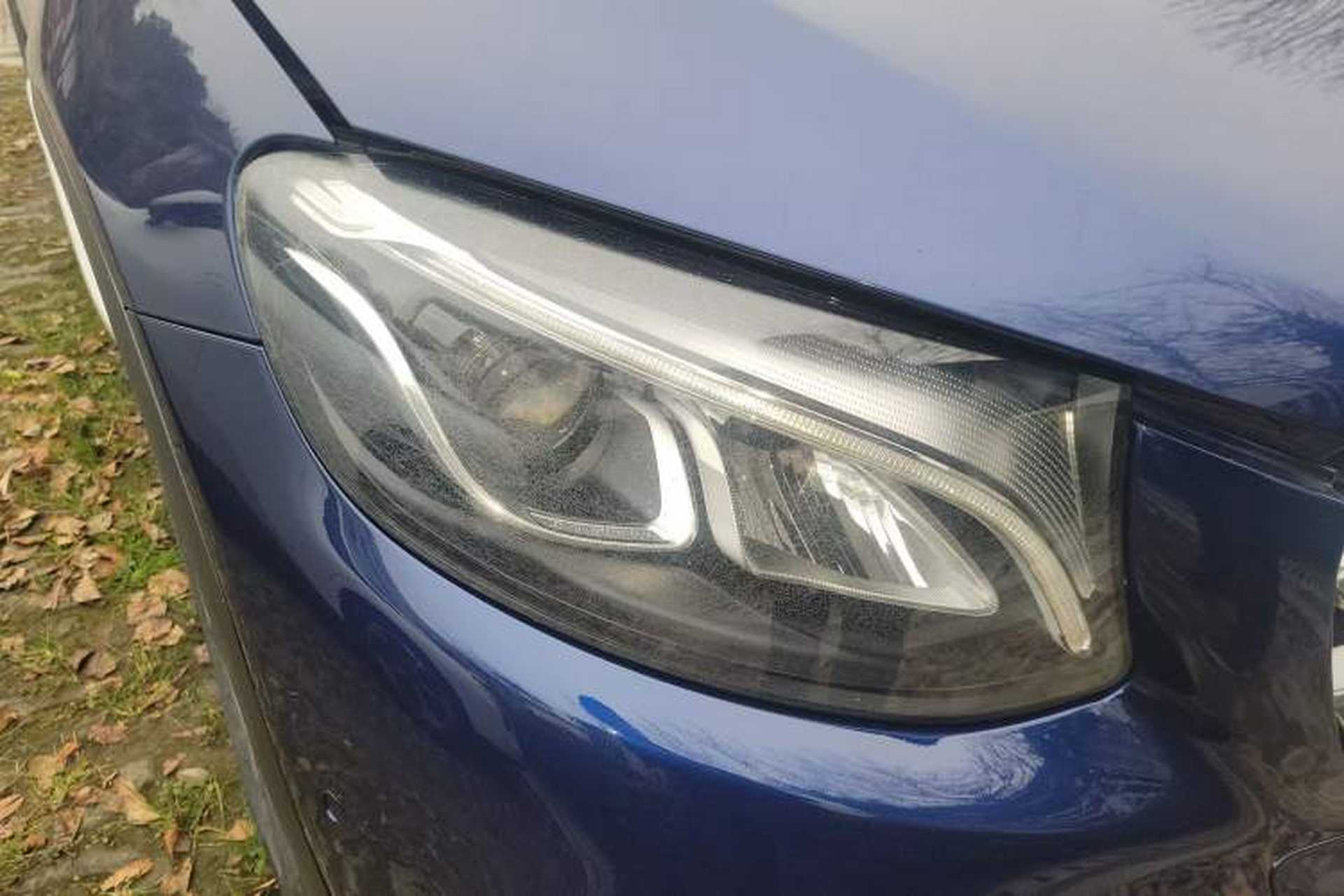 Used Mercedes-Benz GLC 2016 GLC 260 4MATIC Luxury Model Right Front Headlight