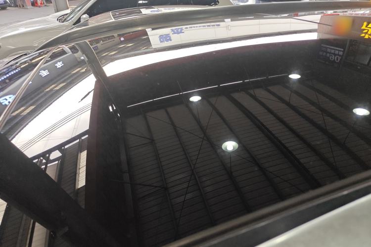 Used Mercedes-Benz GLC 2016 GLC 260 4MATIC Luxury Model Roof