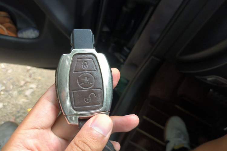 Used Mercedes-Benz GLC 2016 GLC 200 4MATIC Vehicle Key