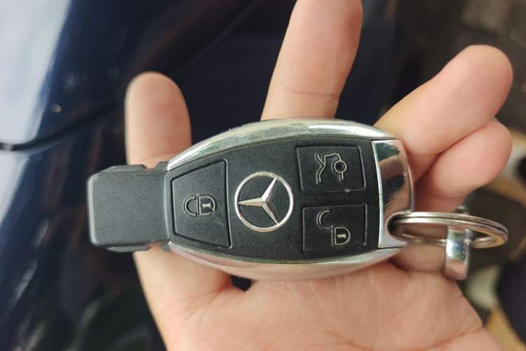 Used Mercedes-Benz GLC 2016 GLC 260 4MATIC Dynamic Edition Vehicle Key