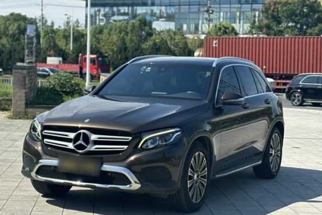 Ojetý Mercedes-Benz GLC 2016 GLC 200 4MATIC