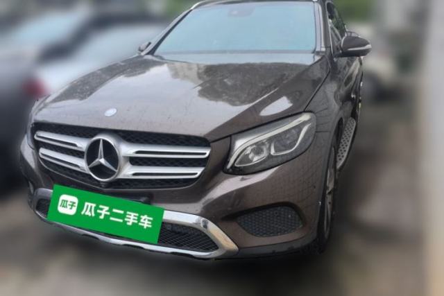 Used Mercedes-Benz GLC 2016 GLC 260 4MATIC Luxury Model