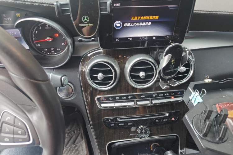 Used Mercedes-Benz GLC 2016 GLC 260 4MATIC Luxury Model Audio And AC Panel