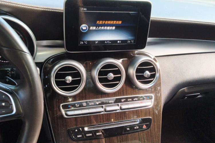 Used Mercedes-Benz GLC 2016 GLC 260 4MATIC Luxury Model Audio And AC Panel