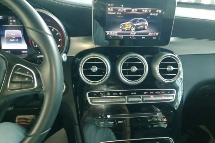 Used Mercedes-Benz GLC 2016 GLC 200 4MATIC Audio And AC Panel