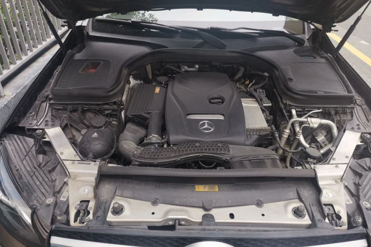Used Mercedes-Benz GLC 2016 GLC 260 4MATIC Luxury Model Engine Bay