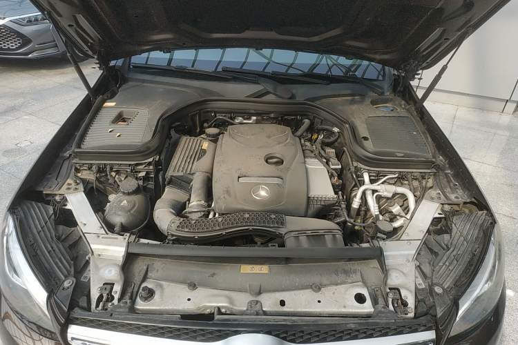 Used Mercedes-Benz GLC 2016 GLC 200 4MATIC Engine Bay