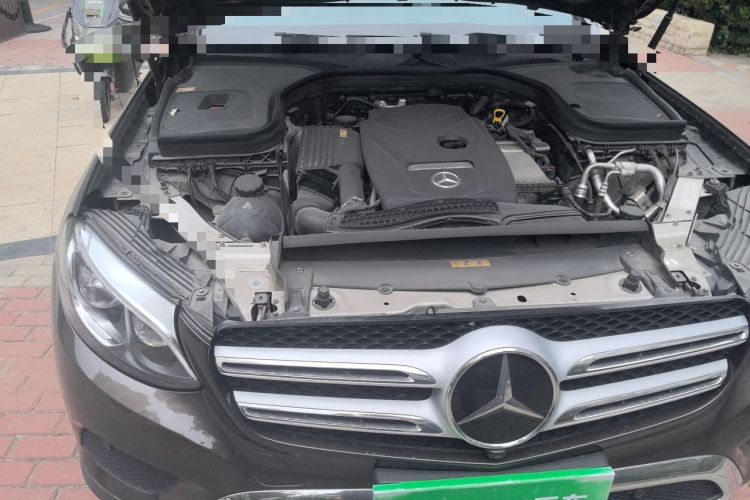 Used Mercedes-Benz GLC 2016 GLC 300 4MATIC Dynamic Model Engine Bay Right