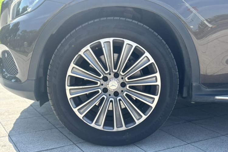 Used Mercedes-Benz GLC 2016 GLC 200 4MATIC Exterior 3