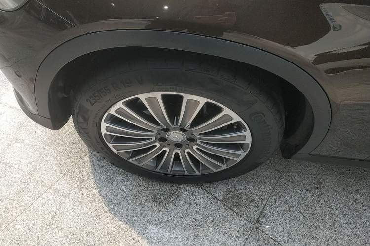 Used Mercedes-Benz GLC 2016 GLC 200 4MATIC Exterior 4