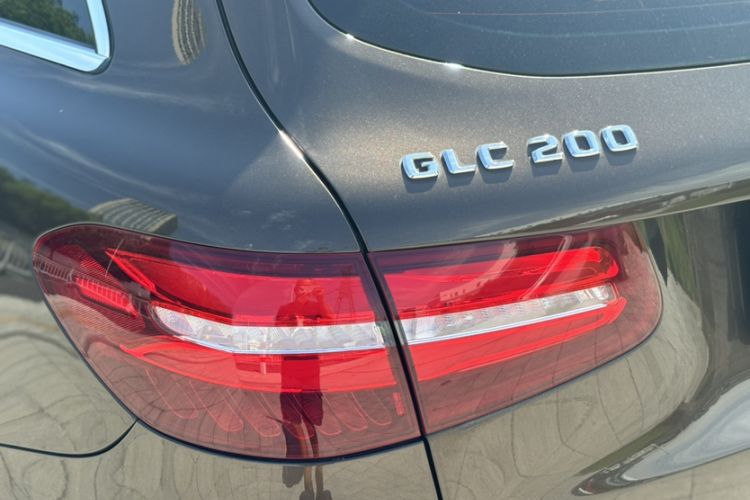 Used Mercedes-Benz GLC 2016 GLC 200 4MATIC Exterior 8