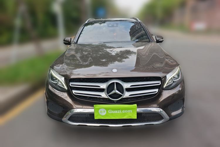 Used Mercedes-Benz GLC 2016 GLC 260 4MATIC Luxury Model Front