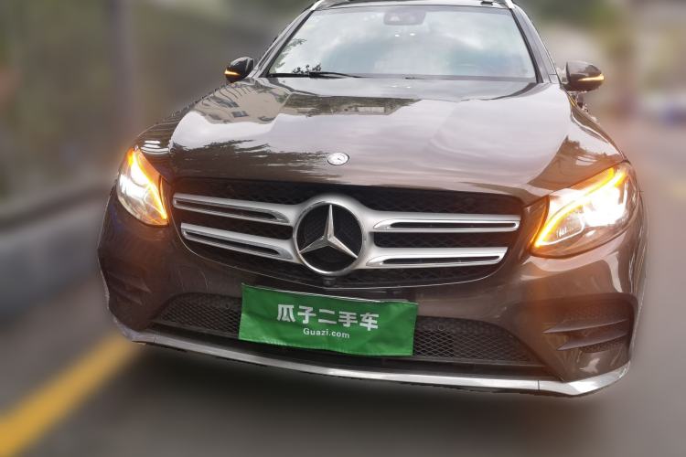 Used Mercedes-Benz GLC 2016 GLC 260 4MATIC Luxury Model Front