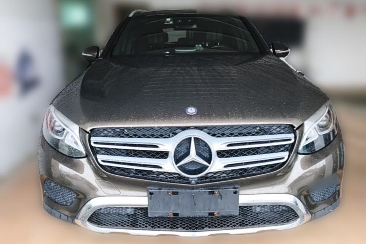 Used Mercedes-Benz GLC 2016 GLC 260 4MATIC Luxury Model Front