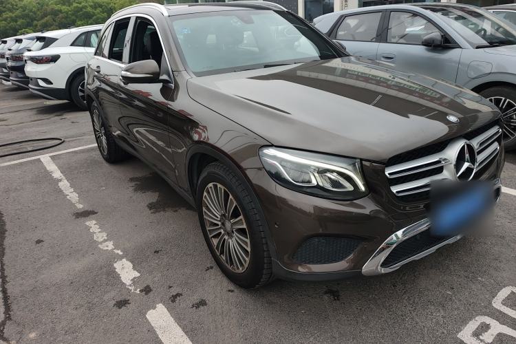Used Mercedes-Benz GLC 2016 GLC 200 4MATIC Front Right 45 Deg