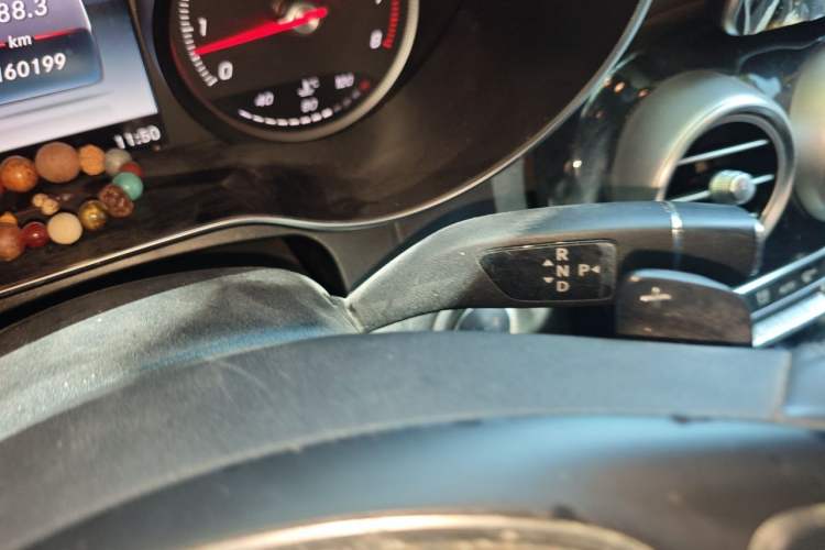 Used Mercedes-Benz GLC 2016 GLC 200 4MATIC Gear Lever