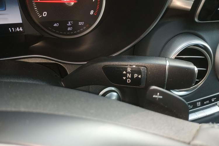 Used Mercedes-Benz GLC 2016 GLC 200 4MATIC Gear Lever