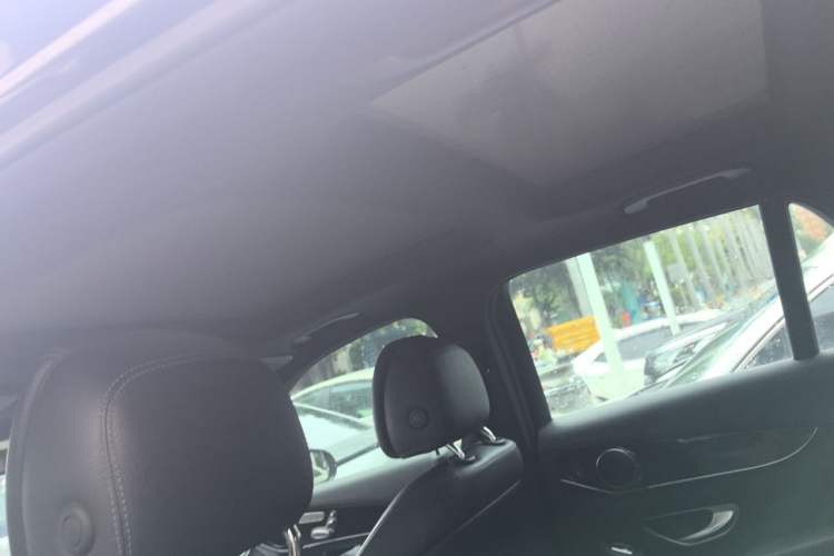 Used Mercedes-Benz GLC 2016 GLC 260 4MATIC Luxury Model Headliner