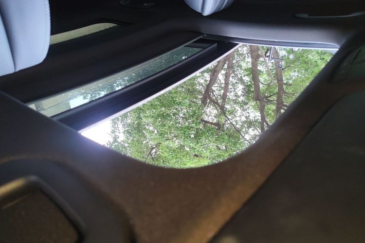 Used Mercedes-Benz GLC 2016 GLC 260 4MATIC Dynamic Edition Headliner