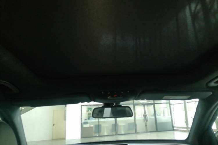 Used Mercedes-Benz GLC 2016 GLC 200 4MATIC Headliner