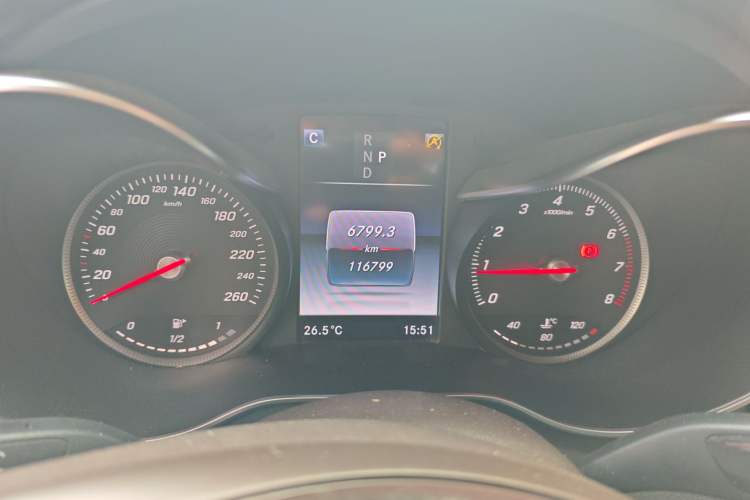 Used Mercedes-Benz GLC 2016 GLC 260 4MATIC Luxury Model Instrument Cluster