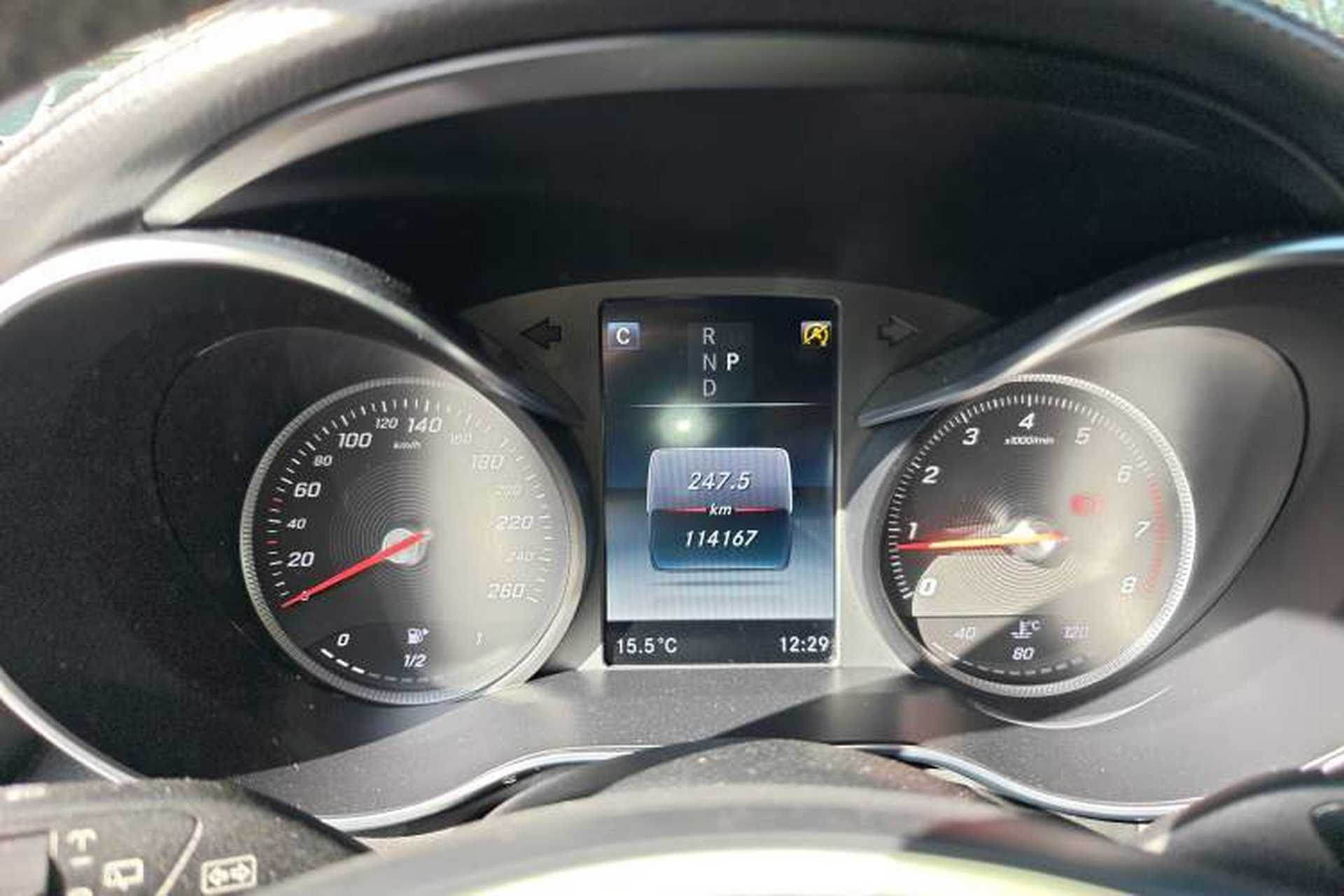 Used Mercedes-Benz GLC 2016 GLC 300 4MATIC Luxury Model Instrument Cluster