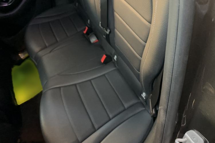 Used Mercedes-Benz GLC 2016 GLC 260 4MATIC Dynamic Edition Interior 1