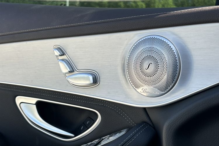 Used Mercedes-Benz GLC 2016 GLC 200 4MATIC Interior 11