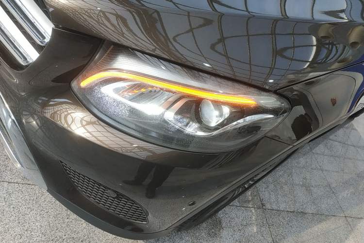 Used Mercedes-Benz GLC 2016 GLC 200 4MATIC Left Front Headlight
