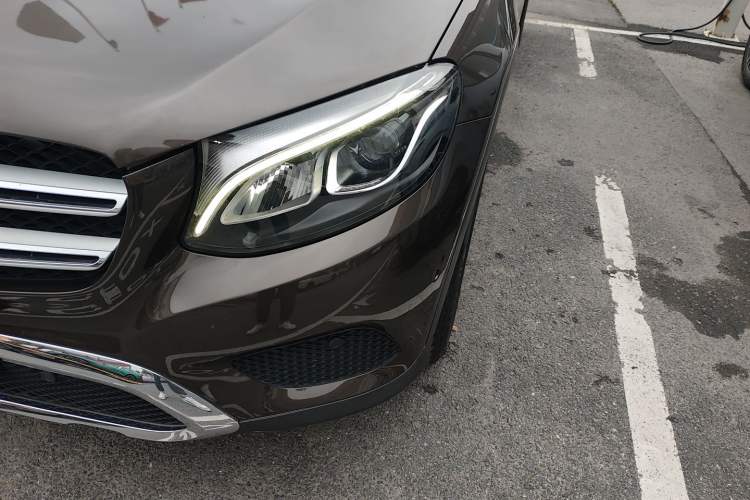 Used Mercedes-Benz GLC 2016 GLC 200 4MATIC Left Front Headlight