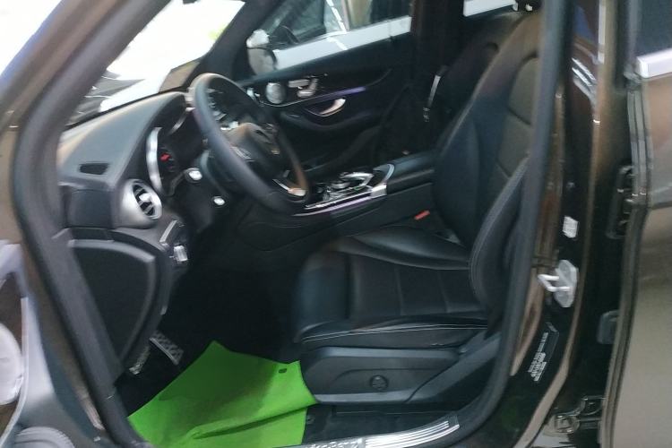 Used Mercedes-Benz GLC 2016 GLC 260 4MATIC Dynamic Edition Left Front Seat
