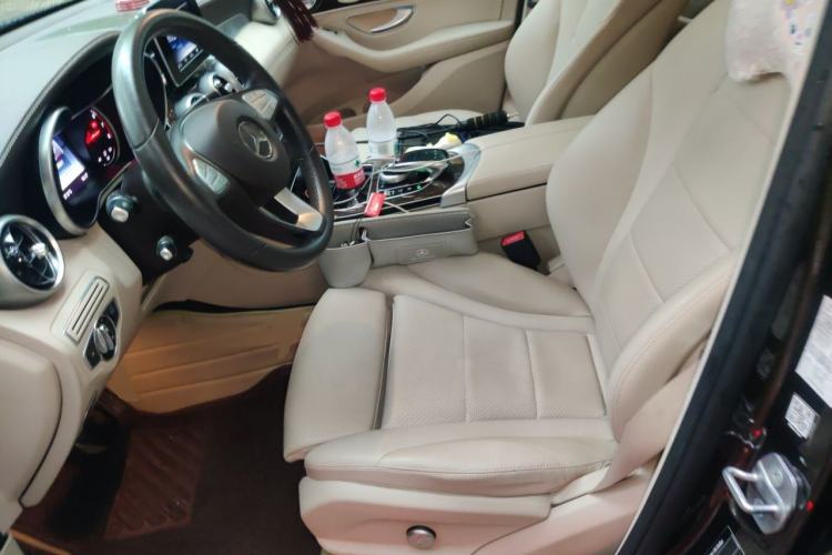 Used Mercedes-Benz GLC 2016 GLC 260 4MATIC Dynamic Edition Left Front Seat